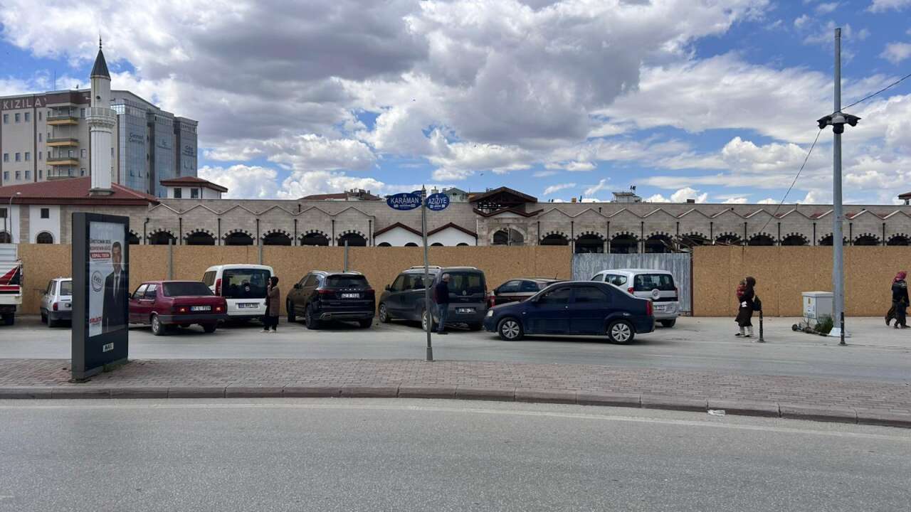 Konya’nın kalbinde yıkım sürüyor 1